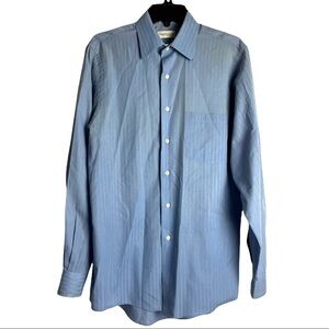 𝅺Van Heusen Sateen Stripe Button down Dress Shirt Size M